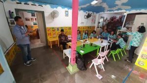 SeKata Dampingi Guru Sinar Kasih Solo Ciptakan Dongeng untuk Anak 2406 sekata2